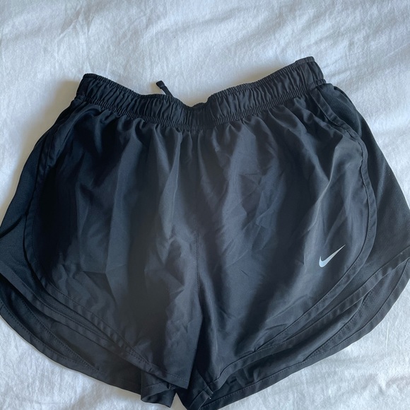 New without tags - Nike dry fit shorts - Picture 3 of 3